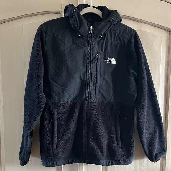 The North Face Jackets & Blazers - The North Face Black Hooded Jacket